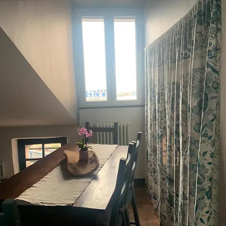 La Soffitta Sul Porto Apartmán Janov